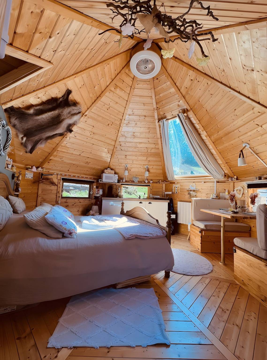 Cabane Kota Désiré avec bain nordique in Saint-Dié-des-Vosges