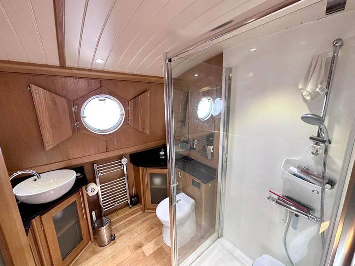 Glamping for 6 people in Edinburgh