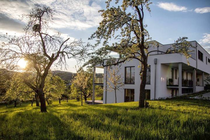 Ferienhaus für 2 Personen, mit Terrasse und Garten sowie Ausblick in Engen - 3