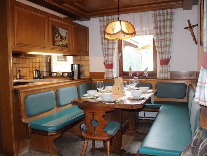 Ferienhaus für 24 Personen, mit Balkon und Terrasse sowie Garten in Uttendorf - 4