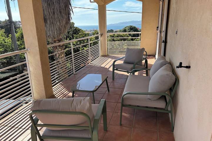 Villa pour 12 personnes, avec Balcon et Jardin à Propriano