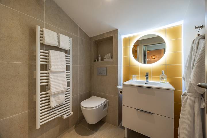 Maison du Grand Chêne: casa de vacaciones con Wi-Fi en el corazón del viñedo in Saint-Sulpice-de-Faleyrens, Región de Libourne