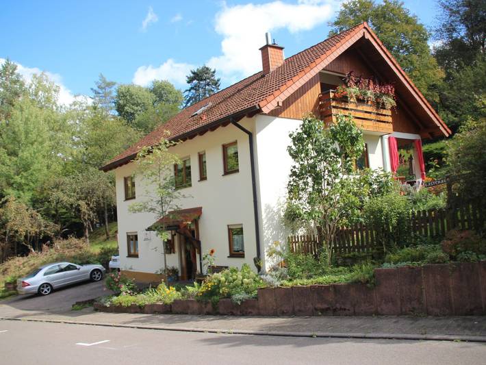 Ferienwohnung für 2 Personen, mit Garten in Südliche Weinstraße