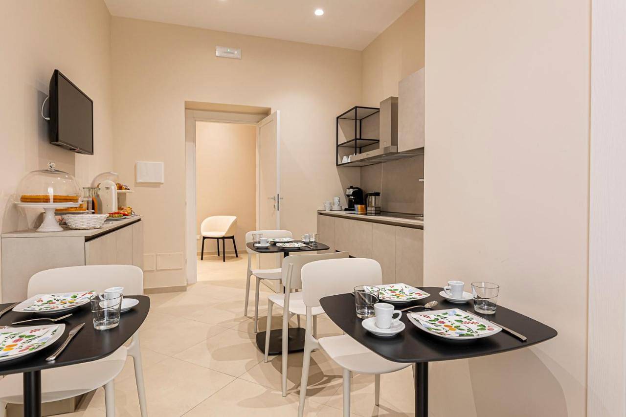 Appartamento intero, Double Room with Balcony in Favara, Provincia di Agrigento