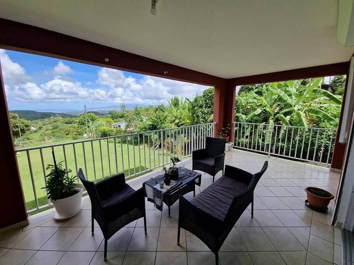 Appartement de vacances pour 2 personnes, avec vue ainsi que jardin et terrasse