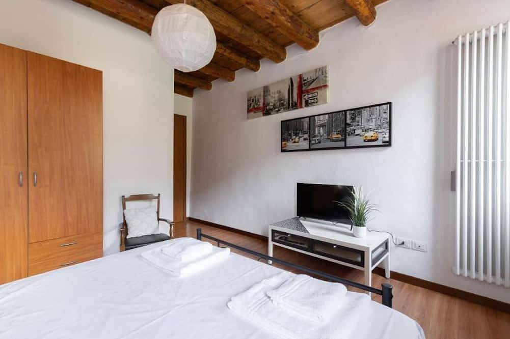 River view room with private bathroom, Valbrenta in Campolongo sul Brenta, Valbrenta