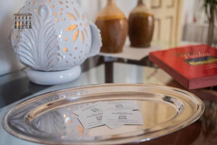 Albergo a gestione familiare per 2 persone, con panorama e giardino - 1