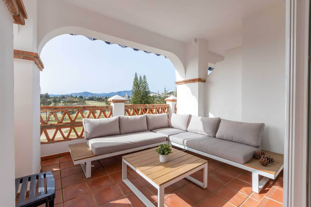 Geheel appartement, Golfer's dream apartment by Costarentals in Mijas Golf, Mijas