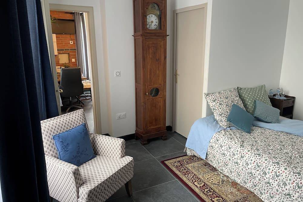 Apartamento entero, Apparently 5' from Rambouillet Park, 45' from Montparnasse Ideal for teleworking  in Rambouillet, Yvelines