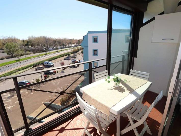 Gîte pour 5 personnes, avec Piscine dans Flamingo Casino Le Grau Du Roi