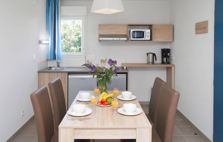 Appartement entier, Appartement de vacances pour 6 personnes avec sauna in Port Blanc, Baden (France)