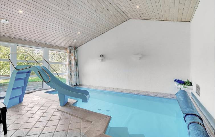 Ferienhaus für 10 Personen mit Sauna in Bratten, Jerup
