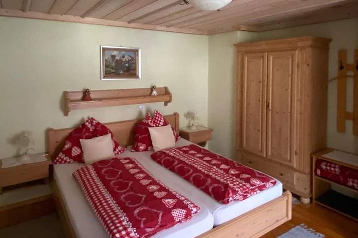 Gîte pour 5 personnes, avec balcon et jardin à Wiesing - 2