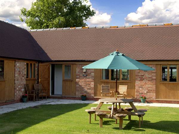 Cottage for 4 People in Clifford Chambers and Milcote, Heart of England