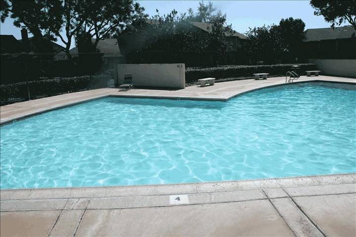 Gîte pour 9 personnes, avec piscine ainsi que jacuzzi et jardin à Anaheim - 4