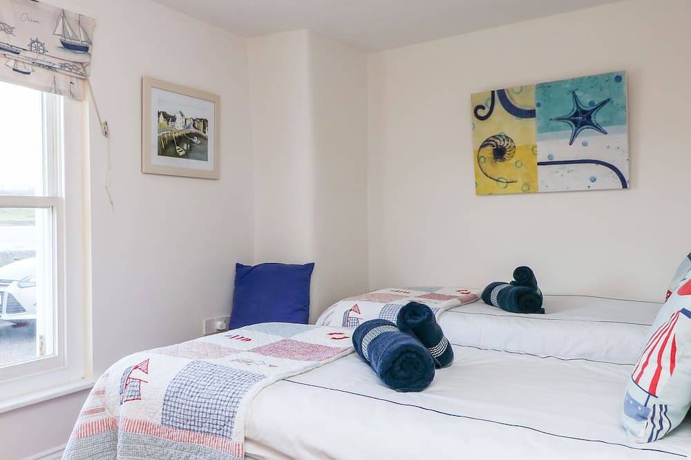 Pier Cottage, St. Mawes in St Mawes, Cornwall