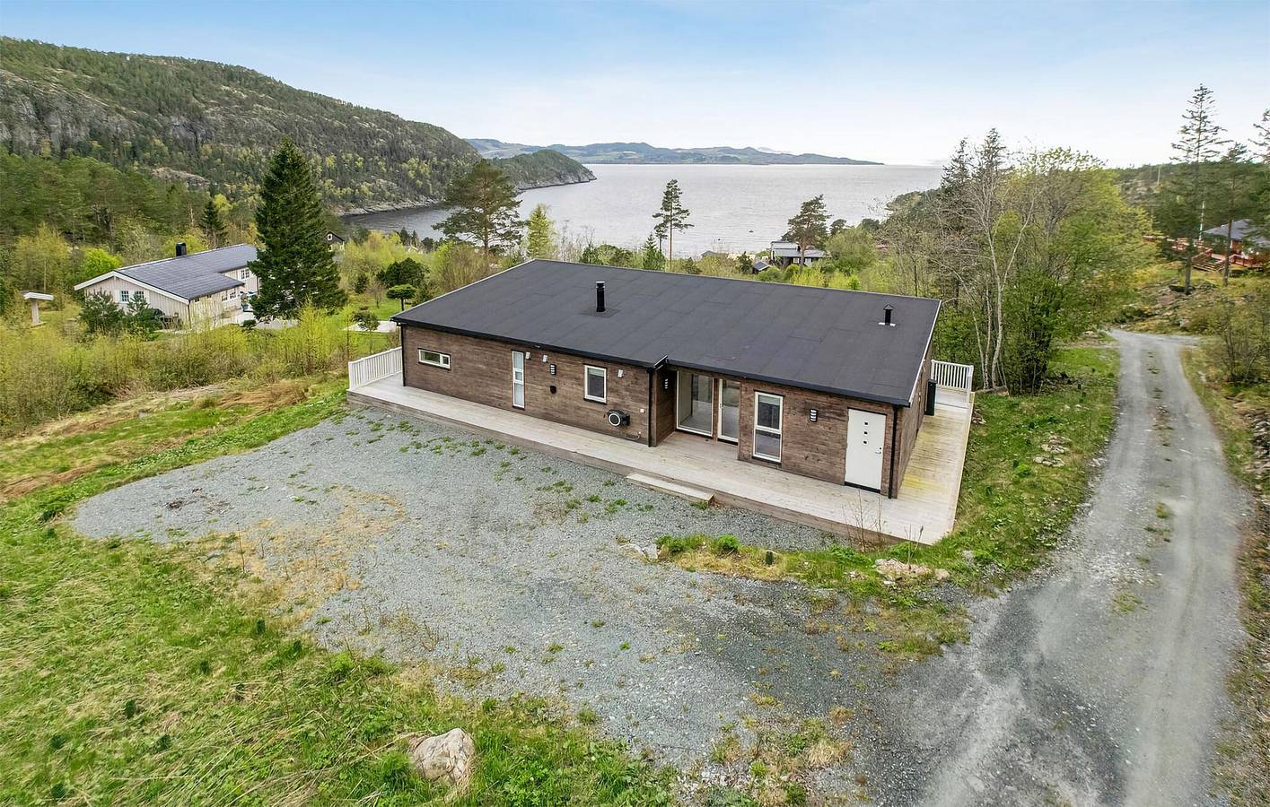 Ferienhaus für 8 Personen mit Garten in Levanger