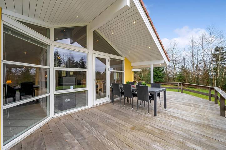 Nice home in Højslev w/ WiFi, 3 Bedrooms and Sauna in Strandet, Limfjord in Westjütland
