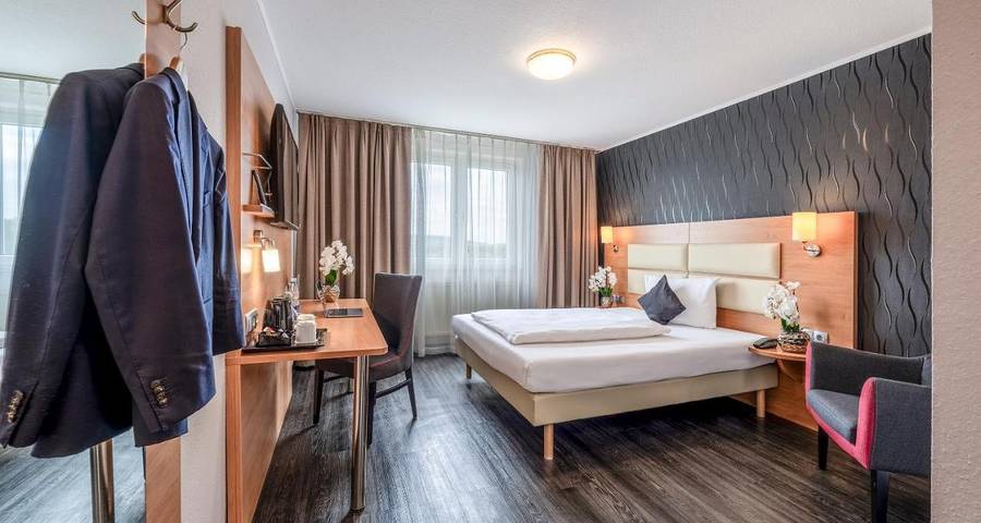 Hotel für 2 Personen, mit Terrasse in Filderstadt