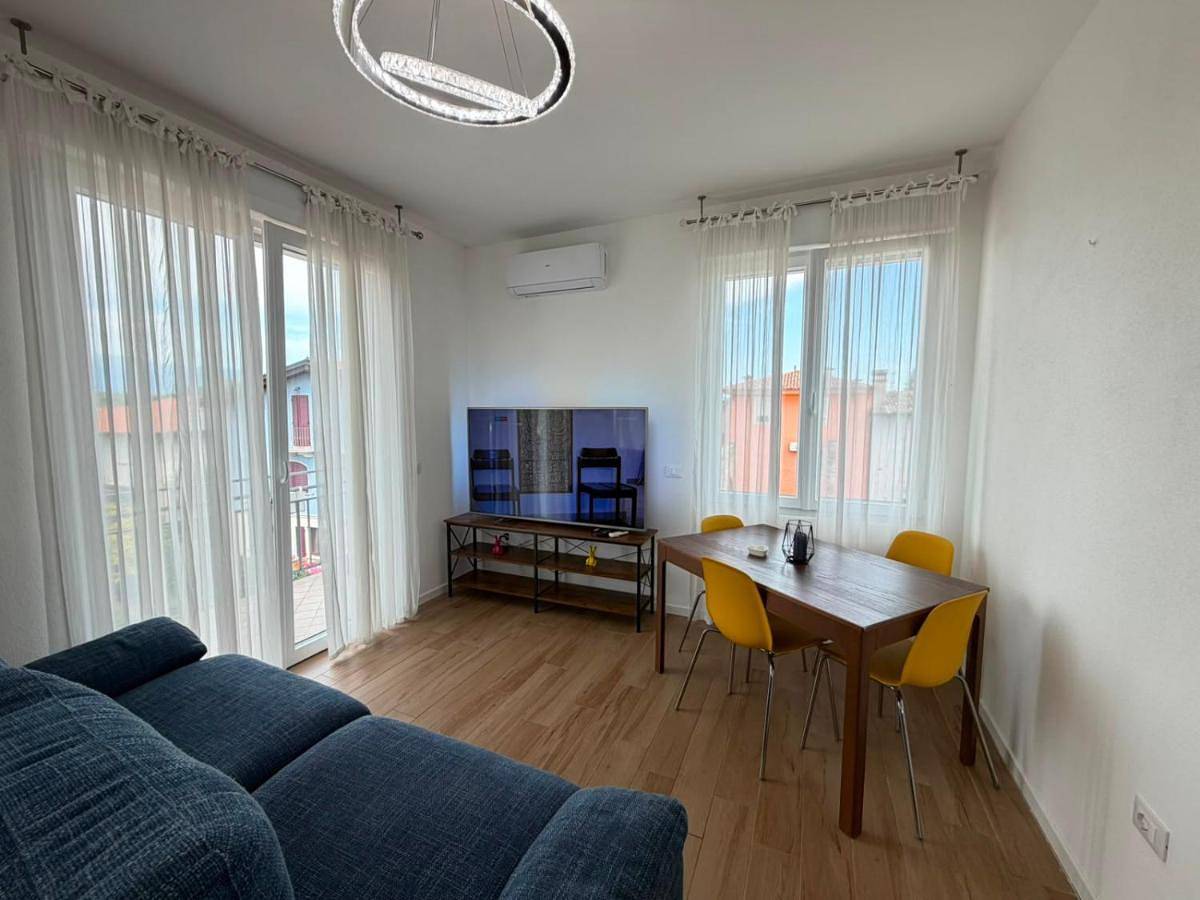 Bed And Breakfast Castello7 in San Felice del Benaco, Prealpi Gardesane