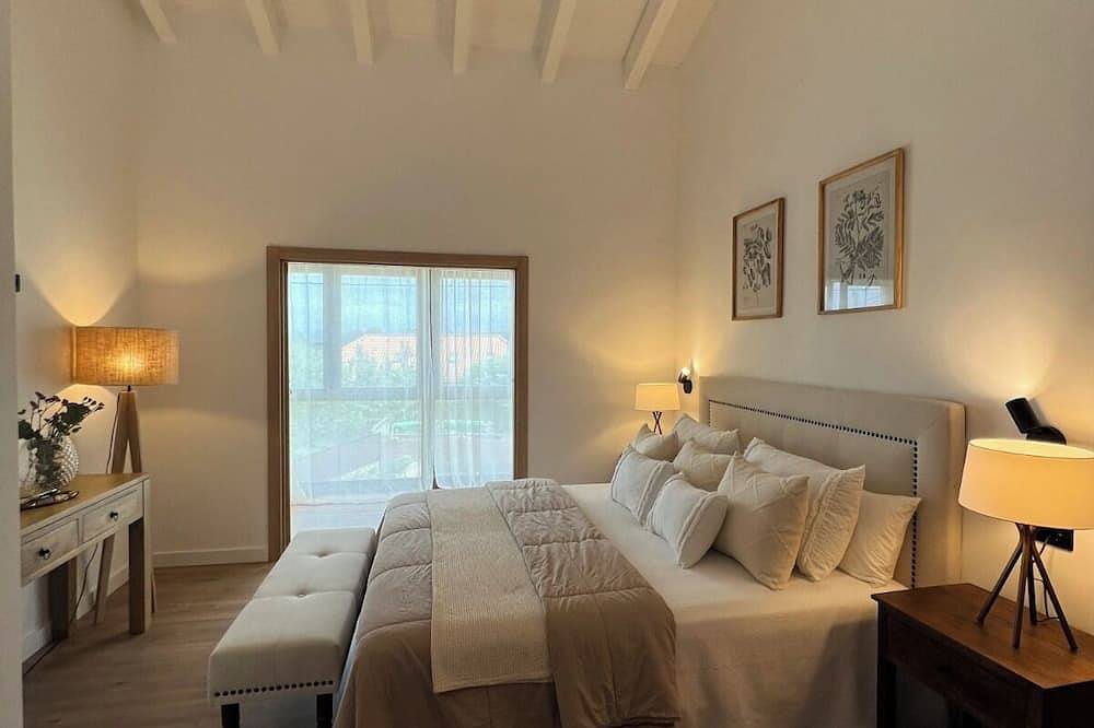 Top category rural house in Asturias - Garden, fireplace and relax. in Carreño, Costa Verde (Spanien)