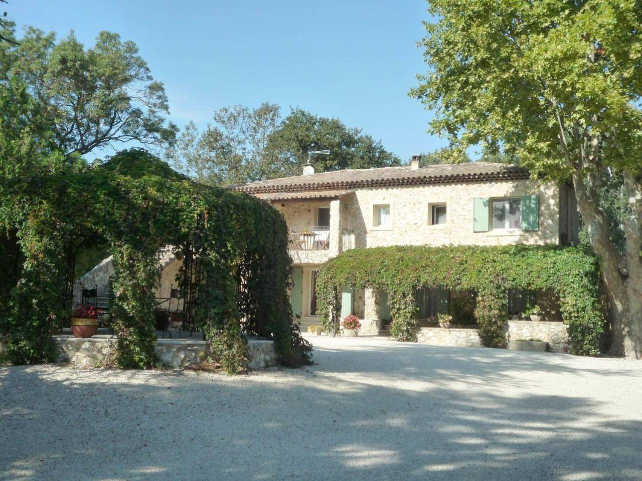 Mas de l'ile in Avignon, Vaucluse