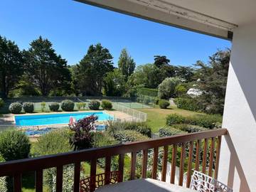 Gîte pour 4 personnes, avec piscine ainsi que jardin et vue dans Port Haliguen