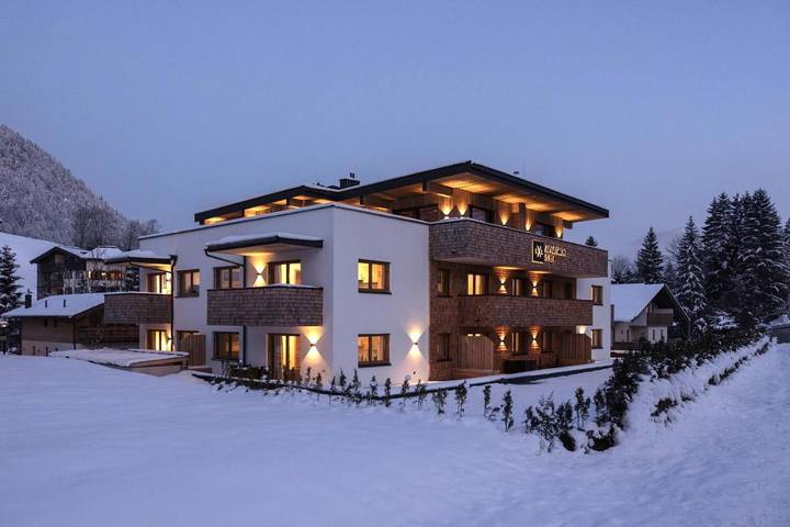 Appart’hôtel pour 6 personnes, avec vue ainsi que jardin et sauna