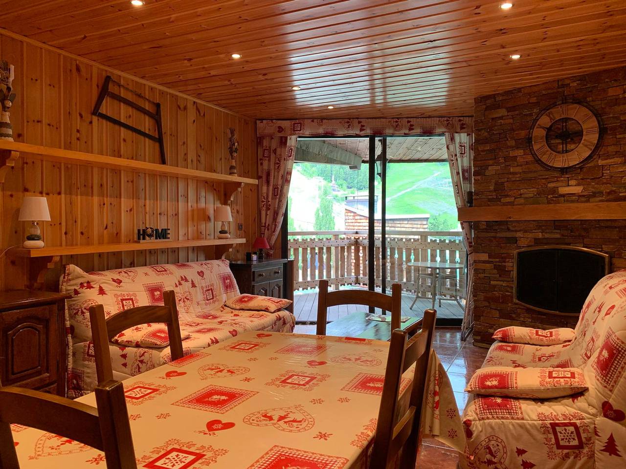 Chalet pour 4 Personnes dans Pra-Loup (station de ski), Pra-Loup