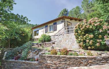 Maison de vacances pour 5 personnes, avec jardin ainsi que terrasse et piscine dans Occitanie