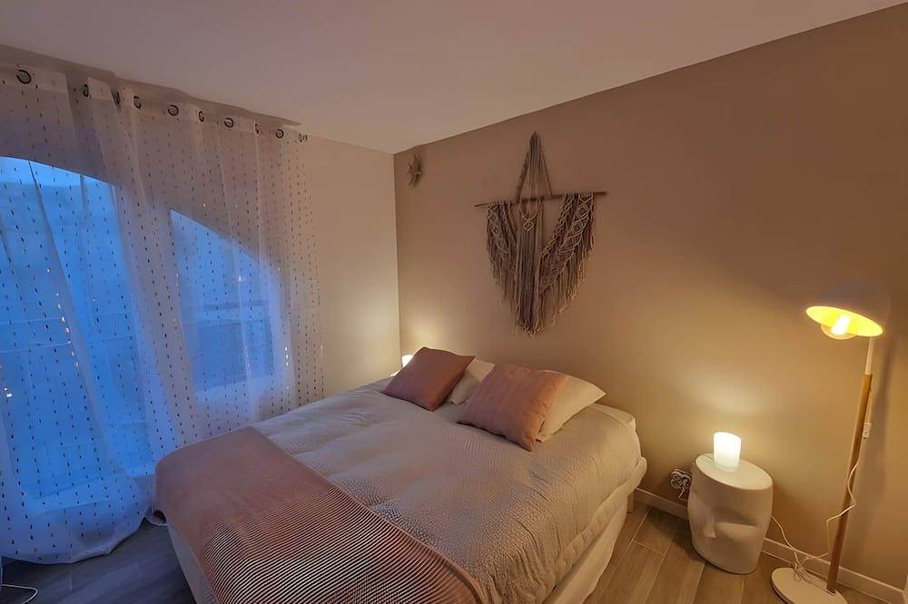 Entire apartment, 𓇻 Appartement 3 chambres, 9P, Hyper centre Disney in Chessy, Seine-et-Marne