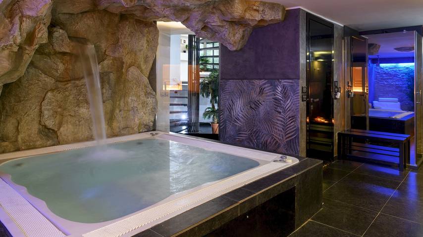 Ferienhaus für 6 Personen, mit Whirlpool und Terrasse sowie Garten und Sauna in San Marino - 3