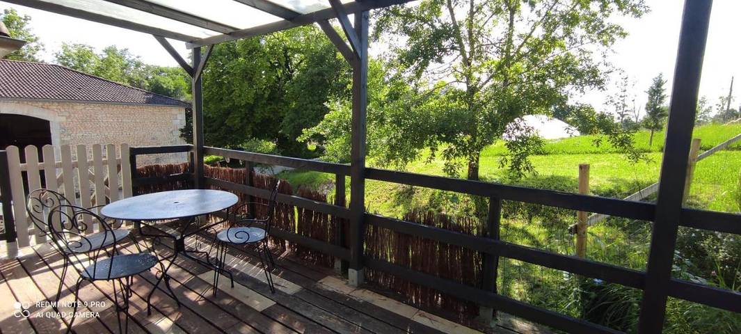 Gîte pour 4 personnes, avec jardin et terrasse à Saint-Maigrin - 2