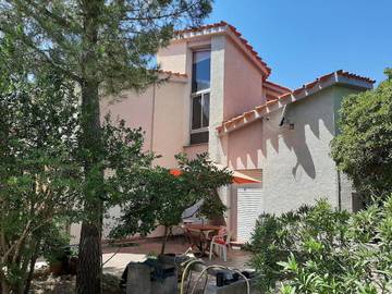Cottage pour 8 personnes, avec jardin et vue à Salses-le-Château