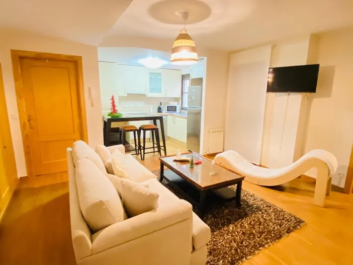Hotel para 2 personas, con sauna y jacuzzi - 1