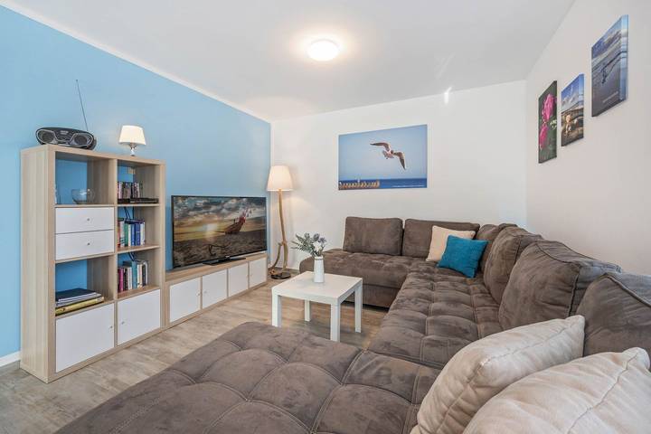 Ferienwohnung für 5 Personen, mit Terrasse und Garten sowie Sauna und Ausblick in Loddin