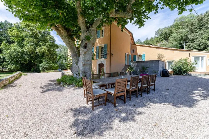 Chalet para 15 personas, con piscina además de vistas y jardín - 1