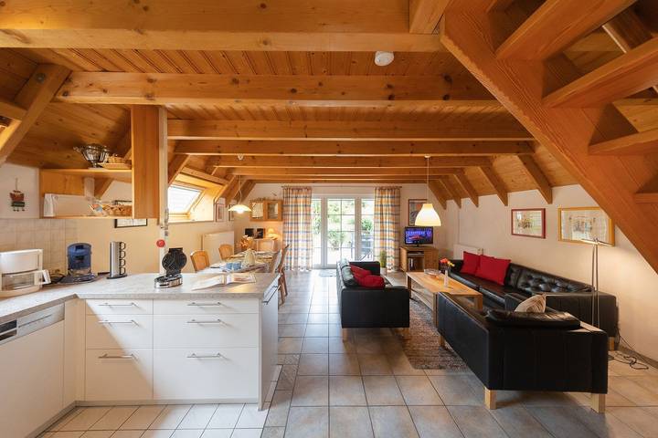 Ferienhaus für 4 Personen, mit Terrasse und Garten sowie Ausblick