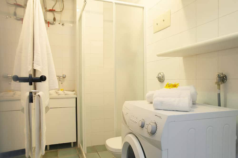 Appartement entier, Appartement lumineux avec vue sur la plage et accès direct à la mer in Marina di Ragusa, Province de Ragusa