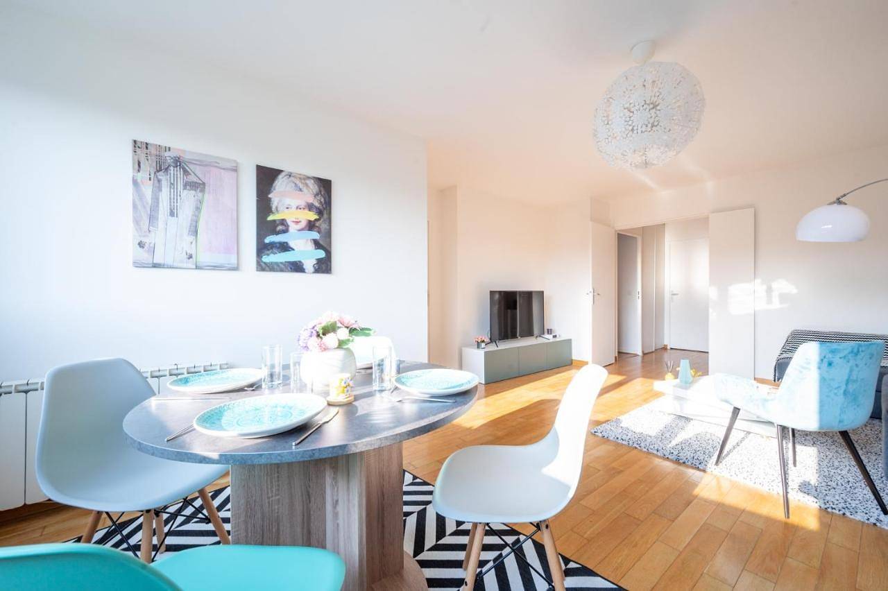 Appartement entier, Immotovo - Suite moderne - Paris 8 min - Parking - Netflix in Villejuif, Val-de-Marne