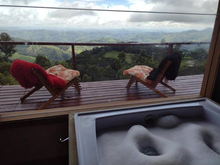 Casas e apartamentos de temporada para 2 pessoas, com jardim e jacuzzi em Paraisópolis