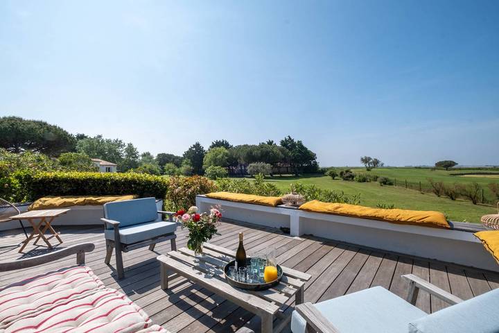 Gîte pour 12 personnes, avec piscine à Les Portes-en-Ré - 3