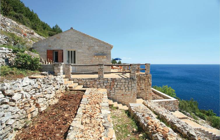 Strandhaus für 5 Personen, mit Terrasse in Kroatien - 2