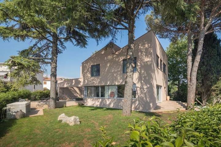 Ferienhaus für 7 Personen, mit Garten in Novigrad