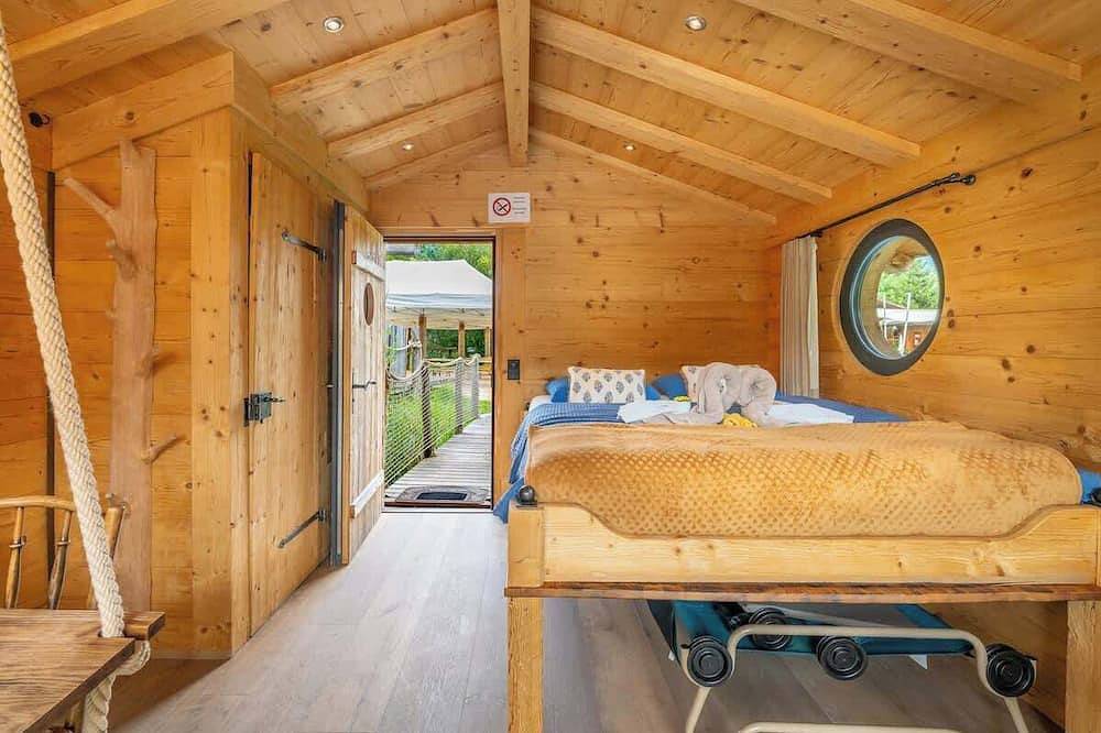 Tiny Wasserhaus auf dem See mit Camping Wc in Zweisimmen, Frutigen - Lenk - Adelboden