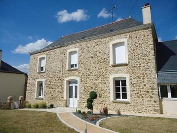 Chambre d’hôte pour 4 personnes, avec terrasse et jardin à Cuillé