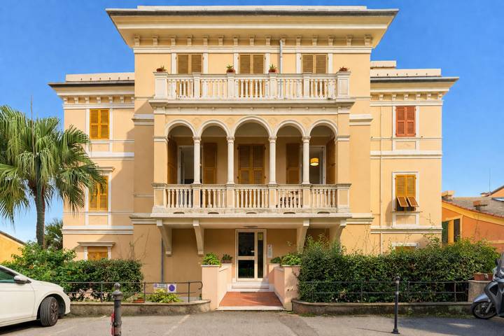 Gîte pour 3 personnes, avec balcon à Bogliasco