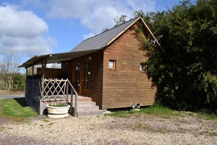 Chalet pour 2 personnes, avec terrasse et piscine dans l' Eure - 2
