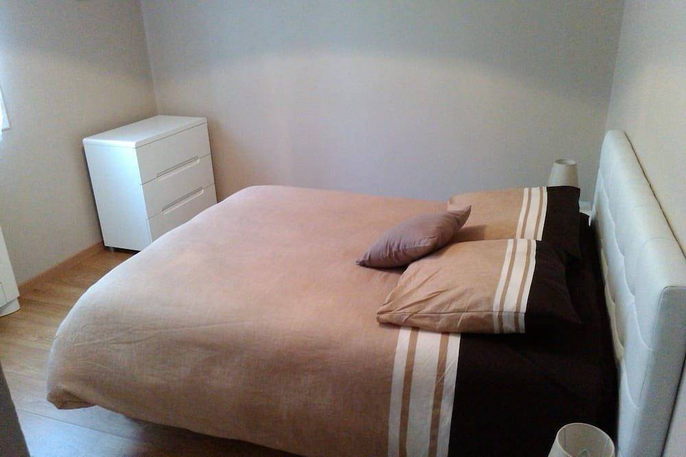 T3 - Ground floor - With swimming pool - Classification 5 * furnished accommodation in Piana-Francia, Ajaccio e dintorni