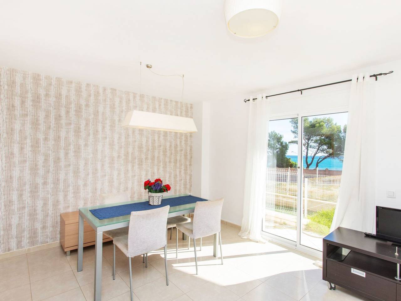 Entire apartment, Gala Ii in Miami Platja, Miami Playa